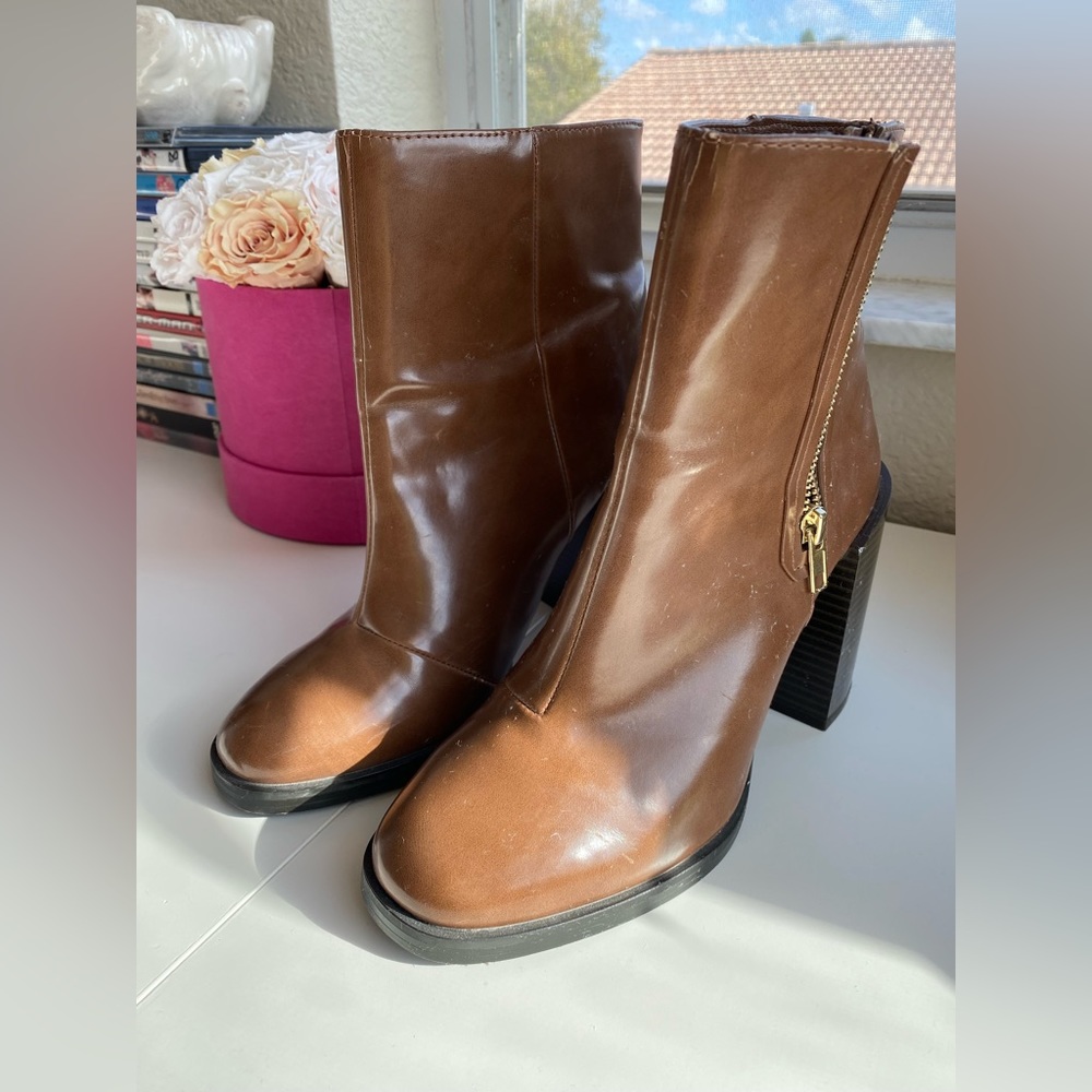 Brown boots